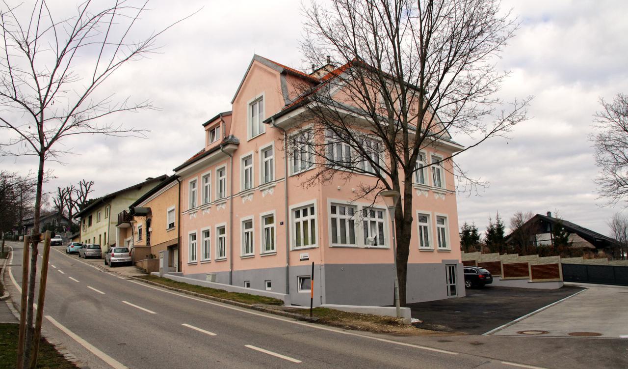 Apartment Triangle